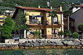 Сімейний пансіонат Malcesine Iталiя